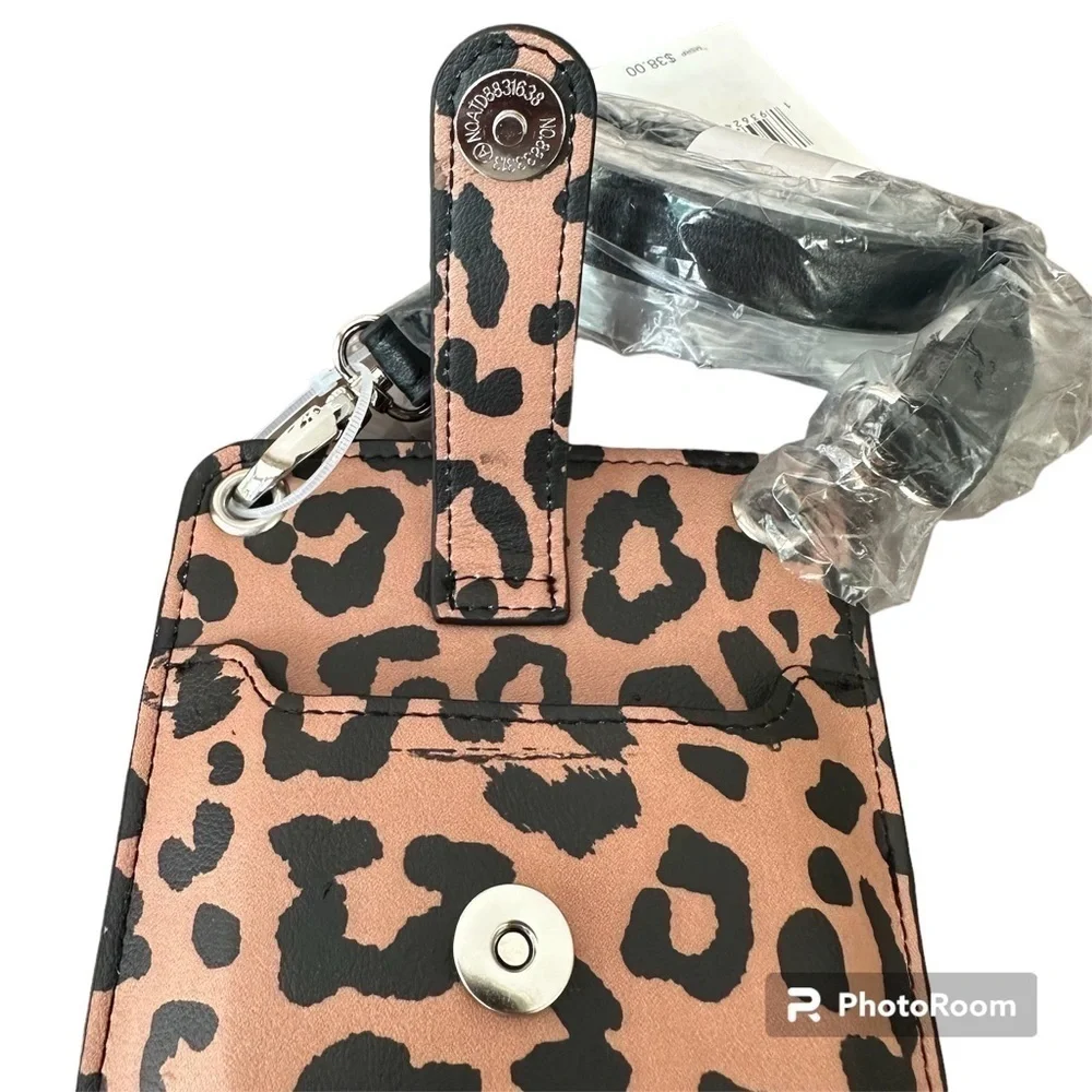 Madden Girl Phone Case/Wallet Crossbody NWT